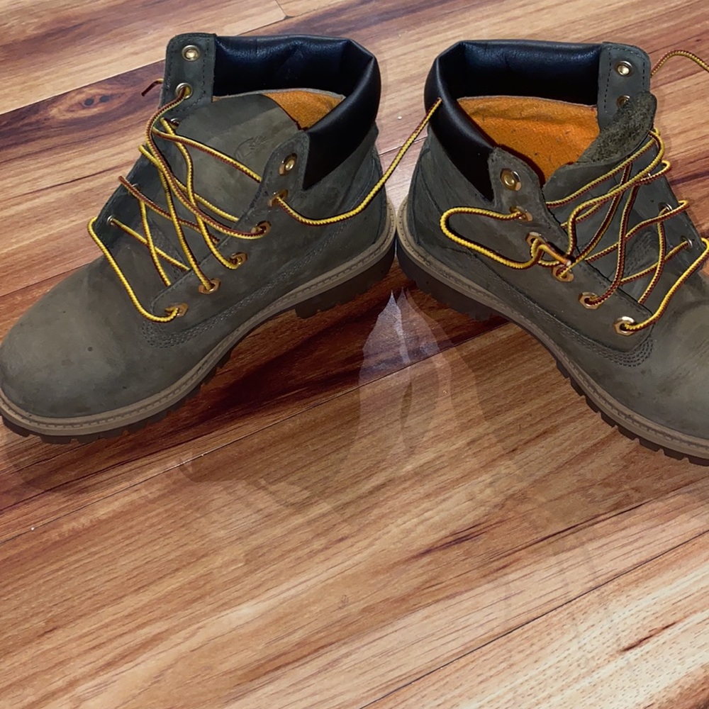 Waterproof Timberlands - Picture 2 of 4